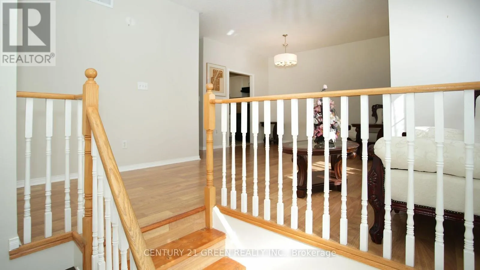 836 AVOCADO CRESCENT