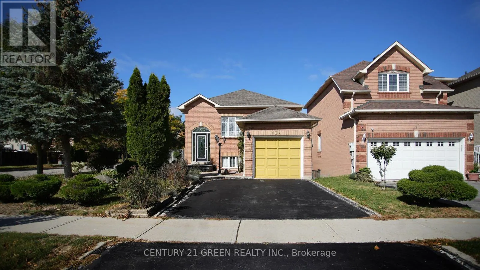 836 AVOCADO CRESCENT
