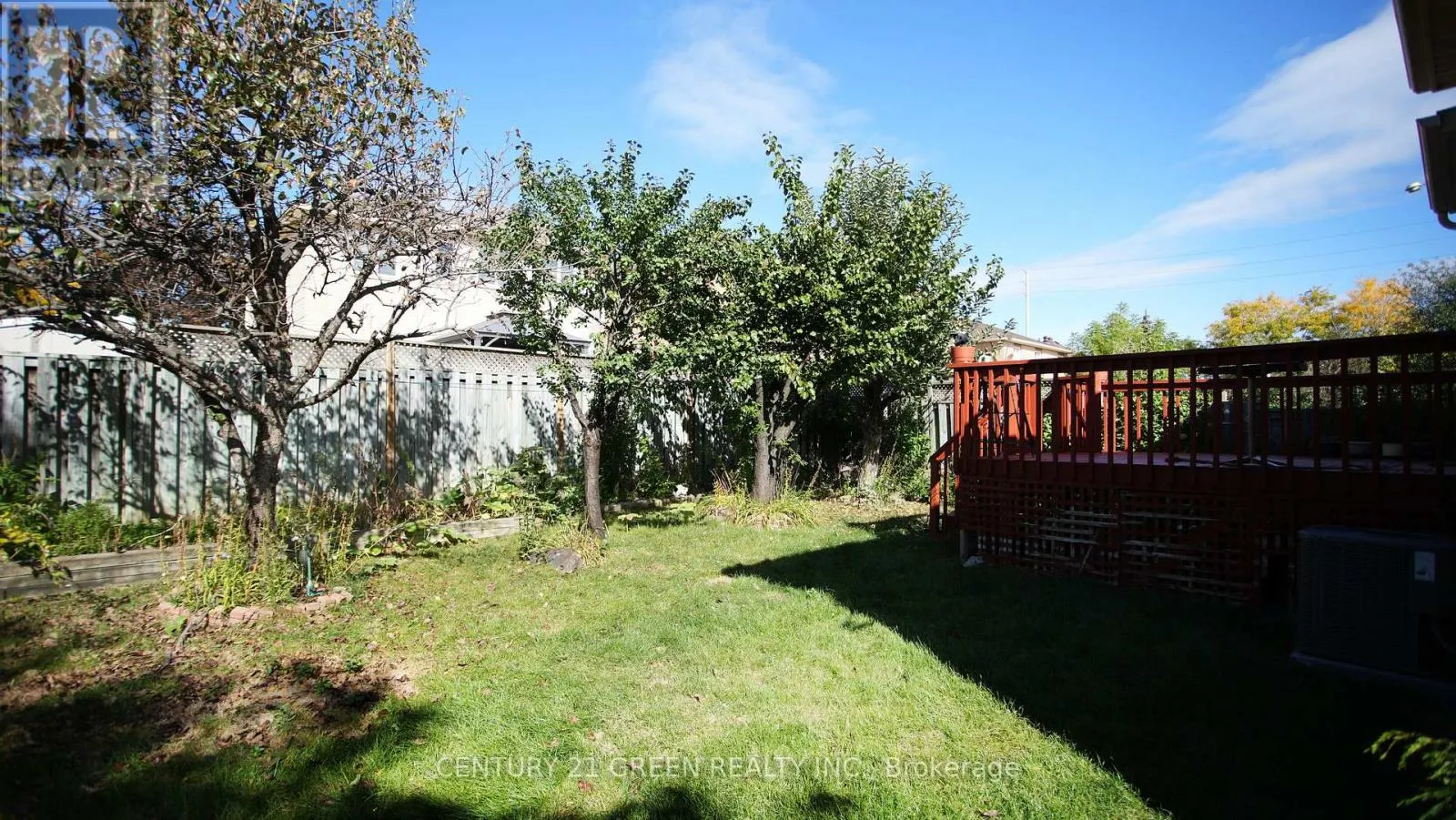 836 AVOCADO CRESCENT