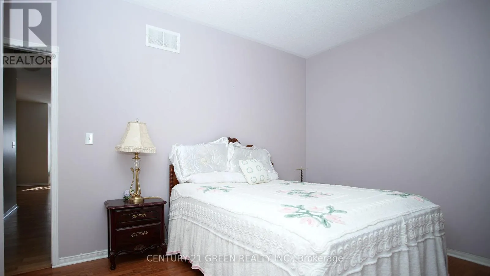 836 AVOCADO CRESCENT