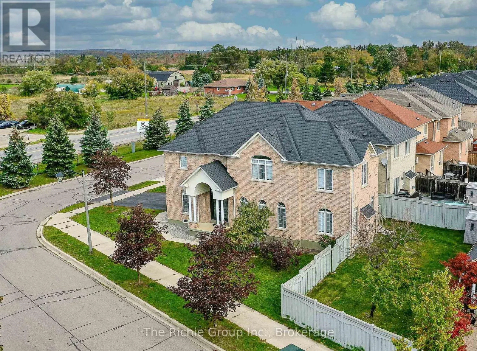 59 TARQUINI CRESCENT