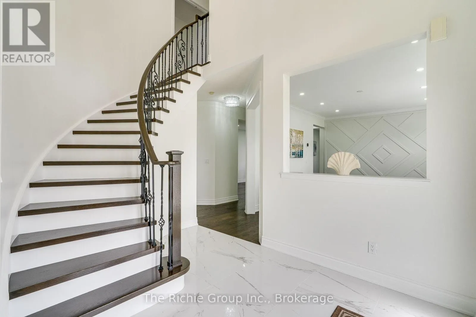 59 TARQUINI CRESCENT