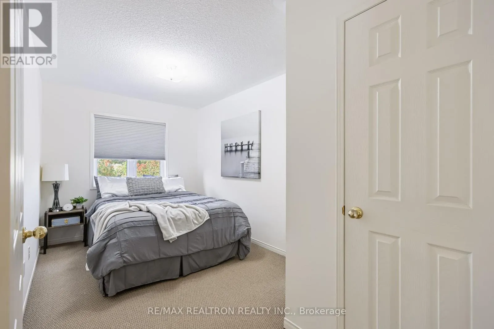 98 HEARTVIEW ROAD