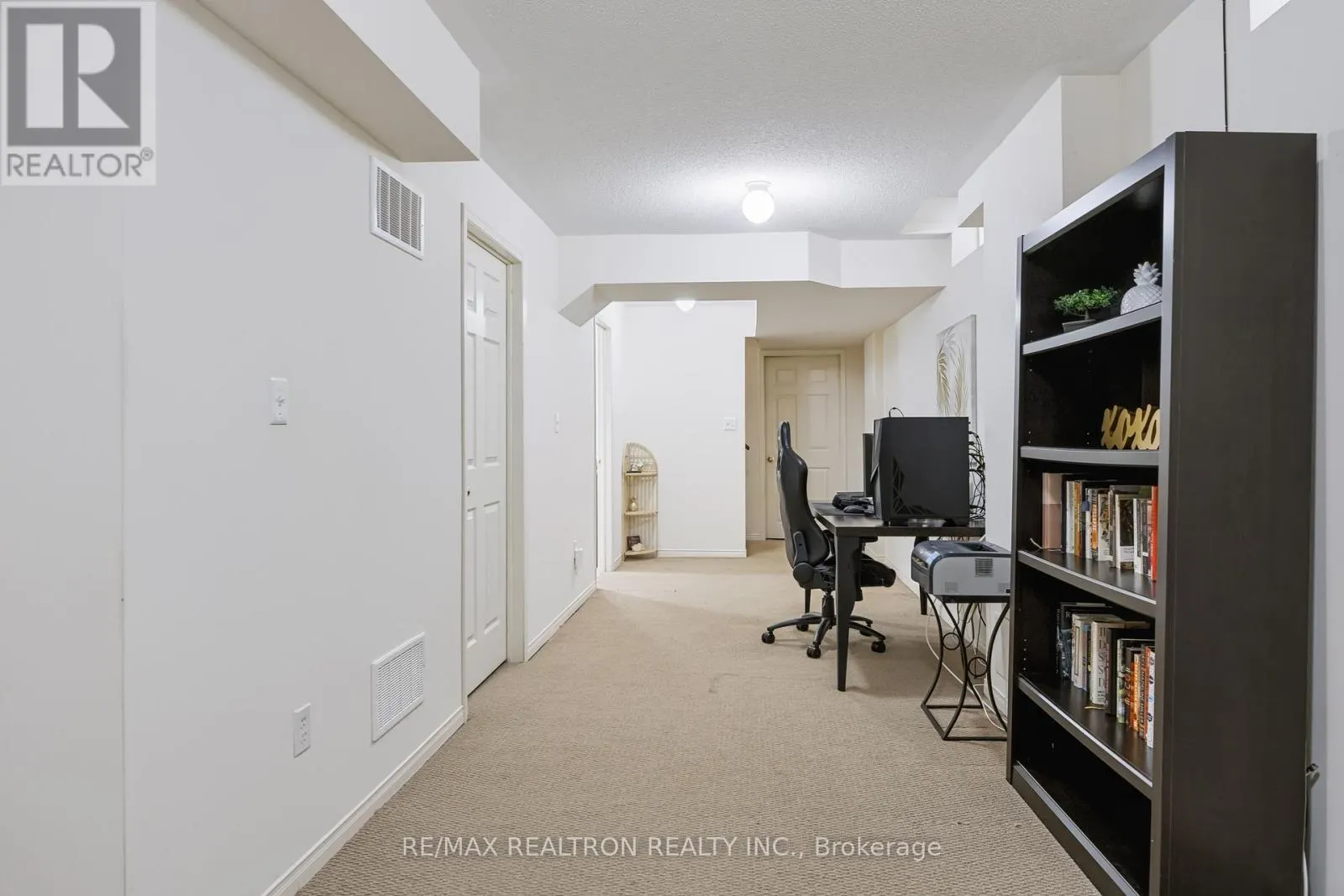 98 HEARTVIEW ROAD
