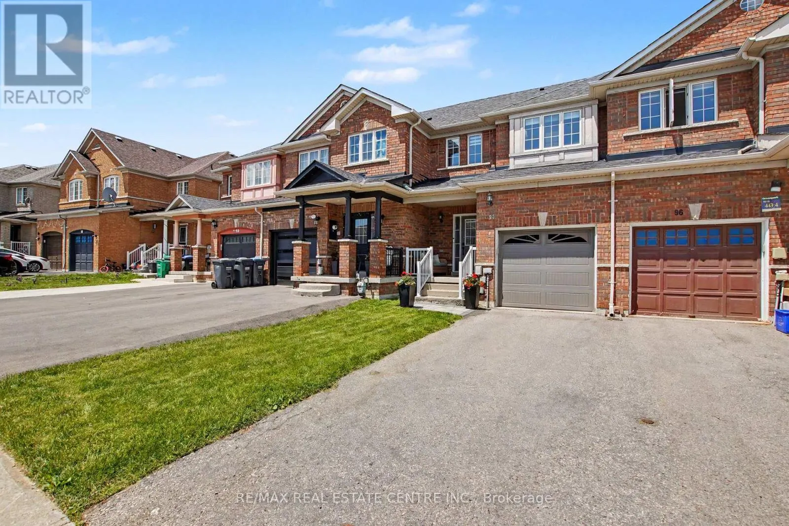 94 TIMBERTOP CRESCENT