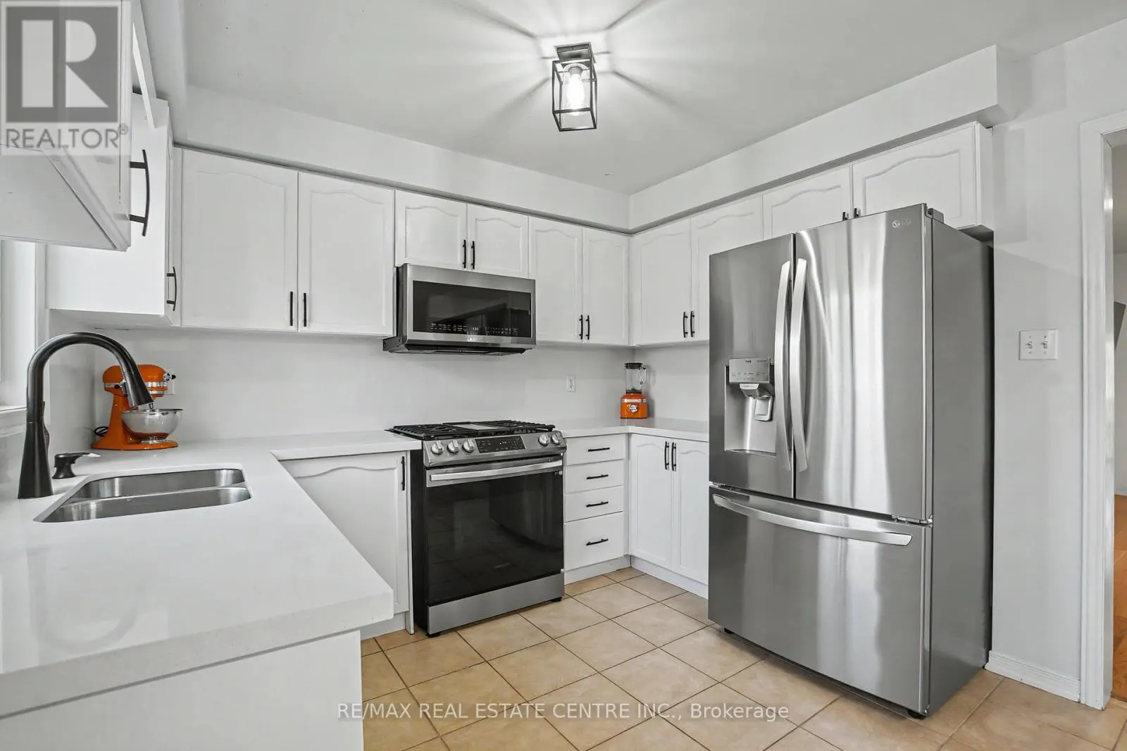 94 TIMBERTOP CRESCENT