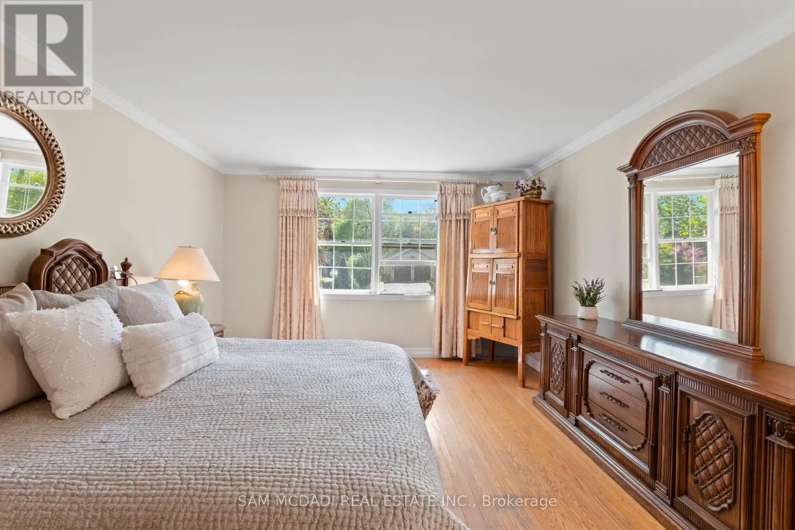 865 MEADOW WOOD ROAD