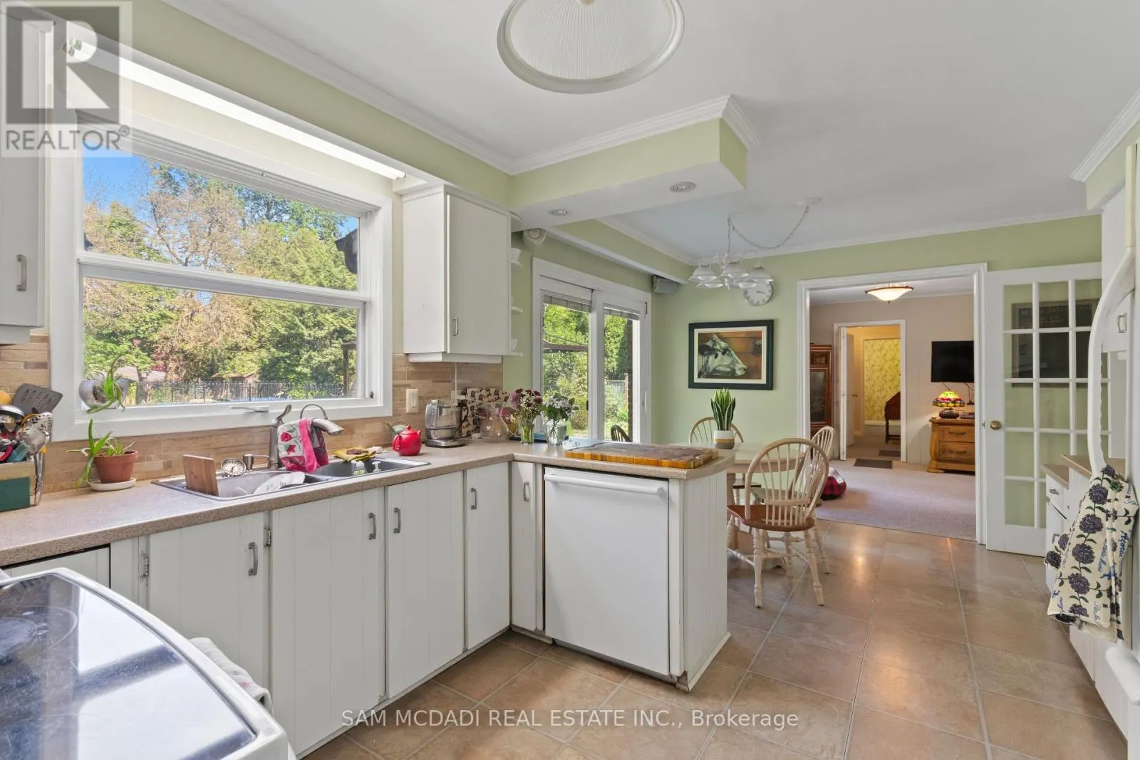 865 MEADOW WOOD ROAD