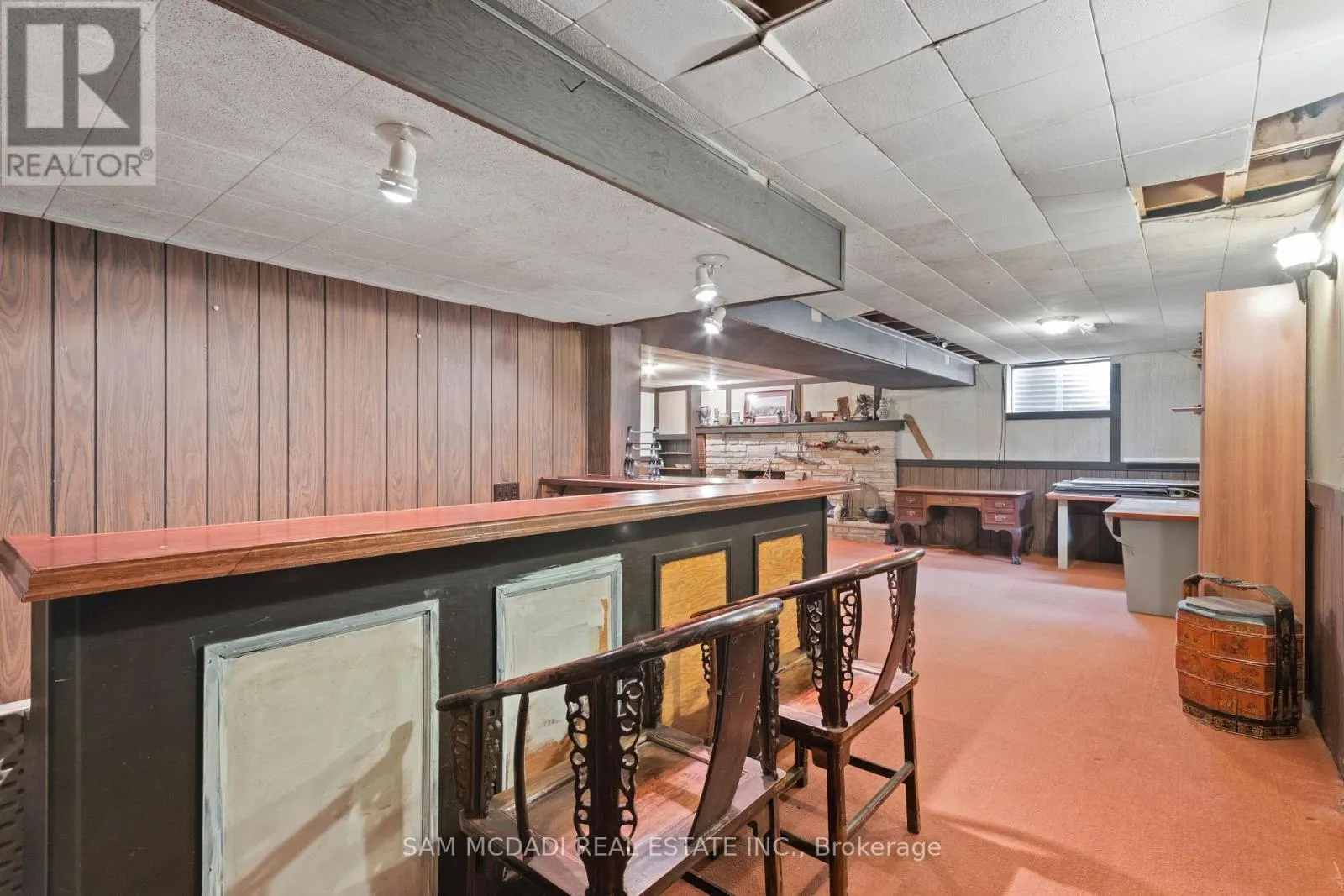 865 MEADOW WOOD ROAD