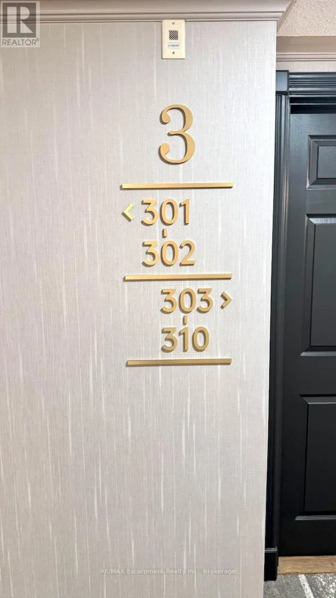 310 - 5188 LAKESHORE ROAD #310