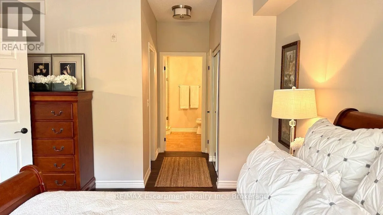 310 - 5188 LAKESHORE ROAD #310