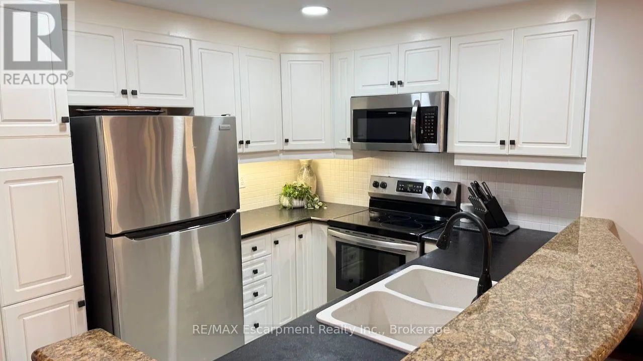 310 - 5188 LAKESHORE ROAD #310
