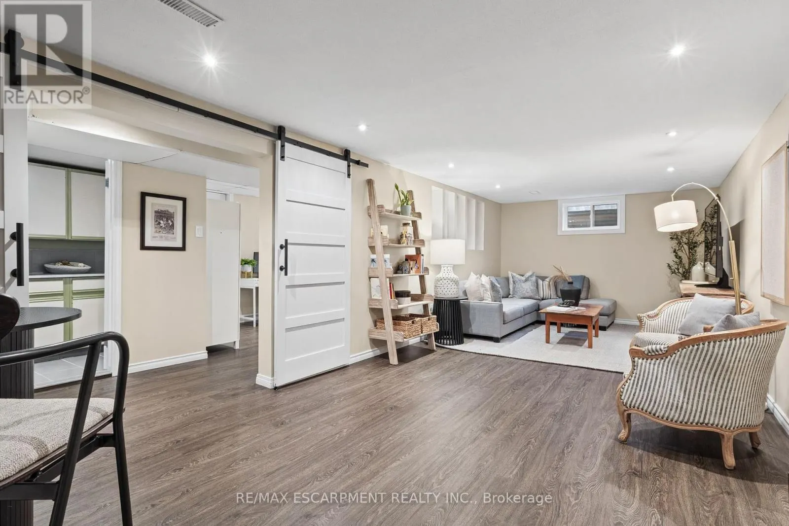 609 CHERRYWOOD DRIVE