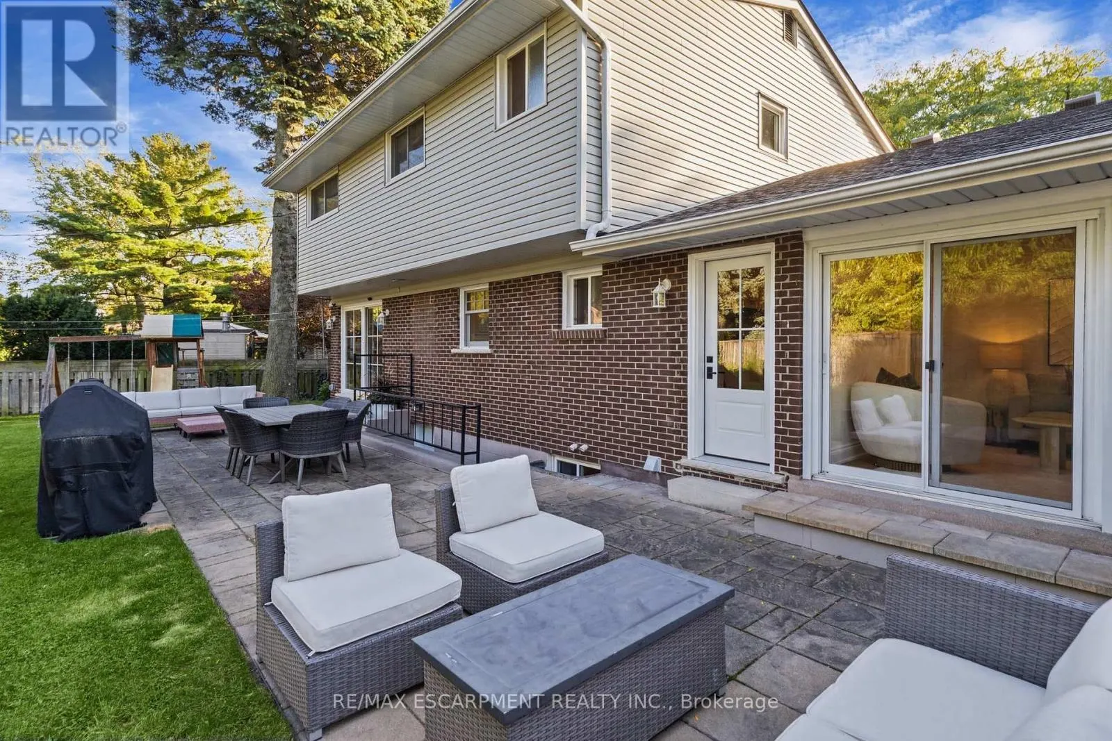 609 CHERRYWOOD DRIVE