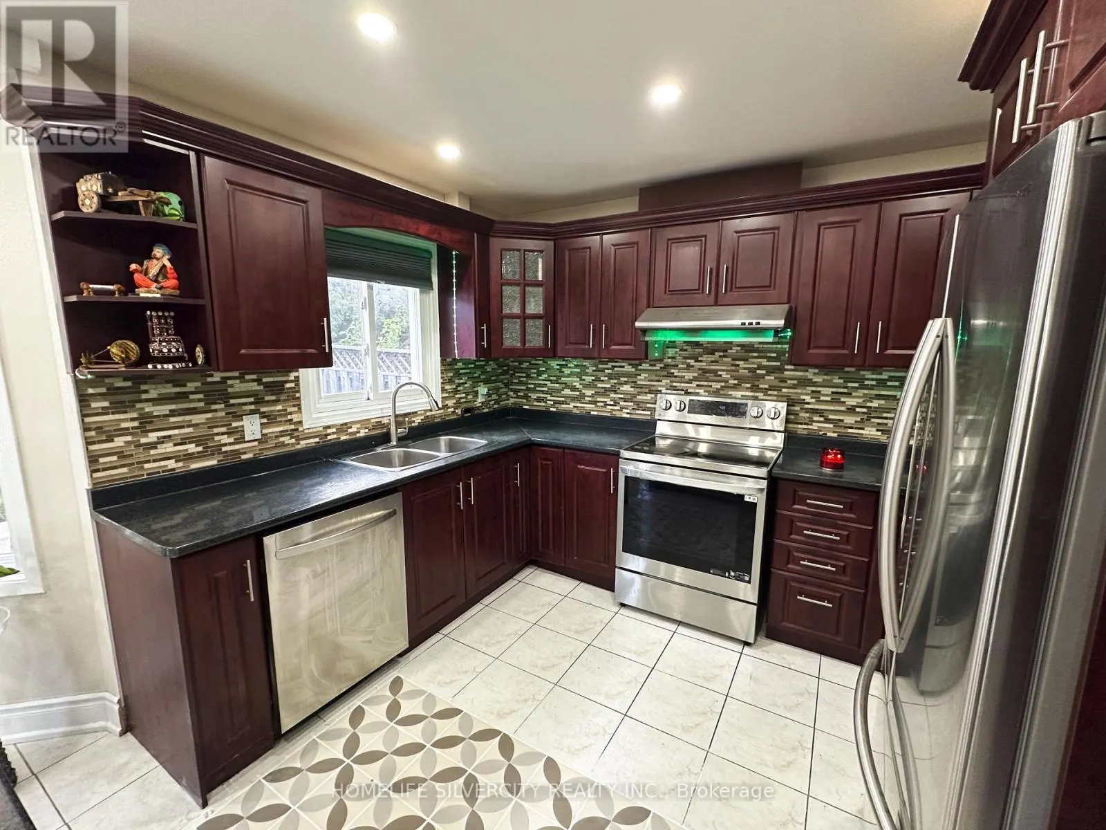 200 CONESTOGA DRIVE