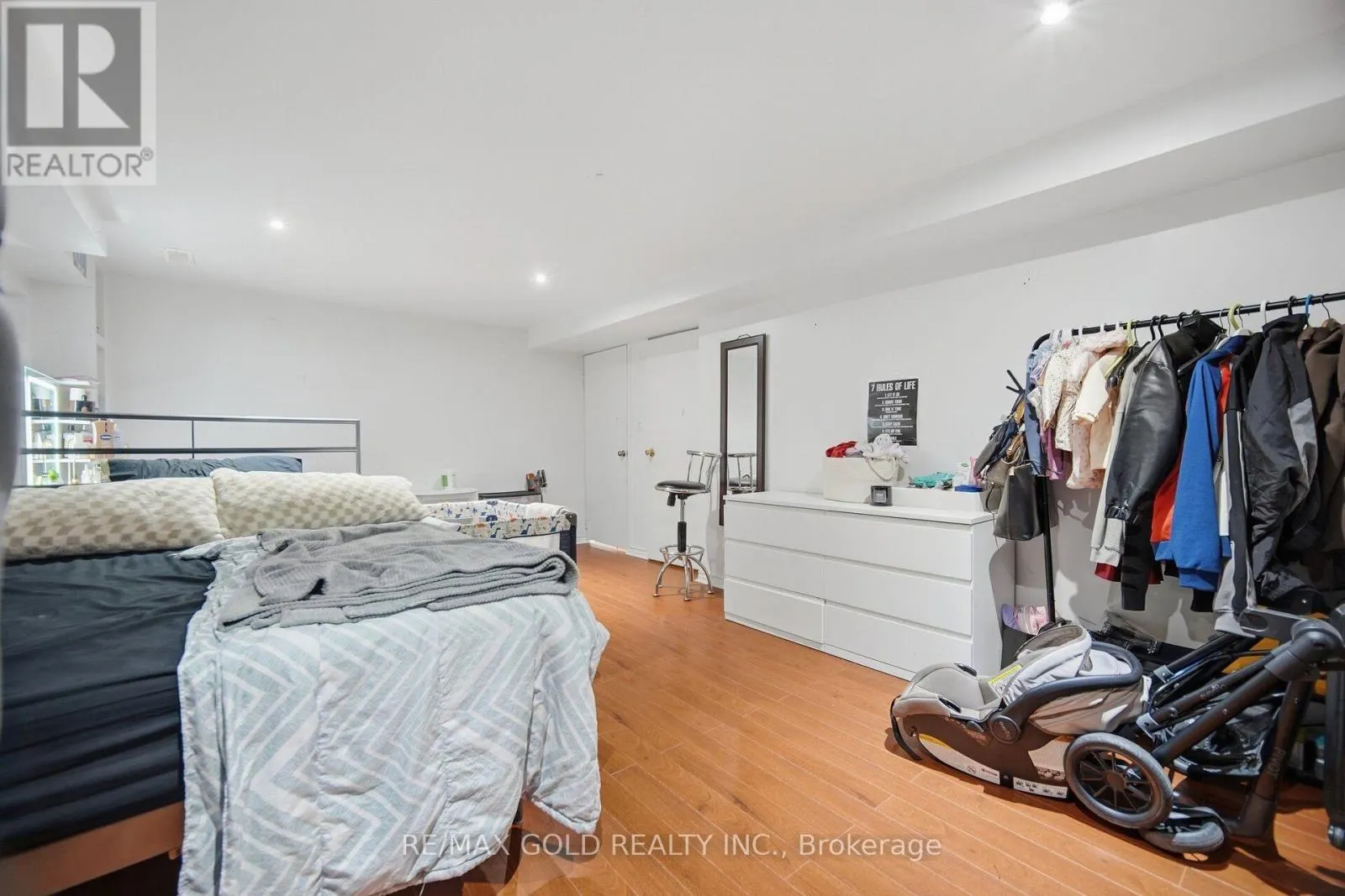 83 CLARION ROAD