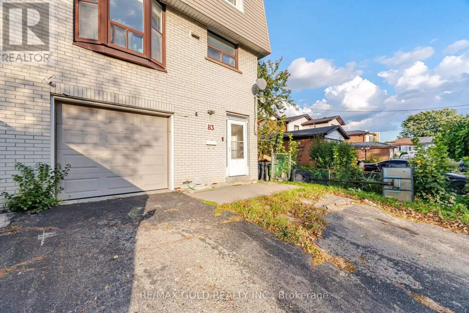 83 CLARION ROAD
