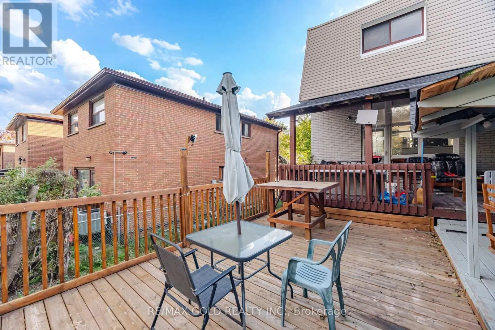 83 CLARION ROAD