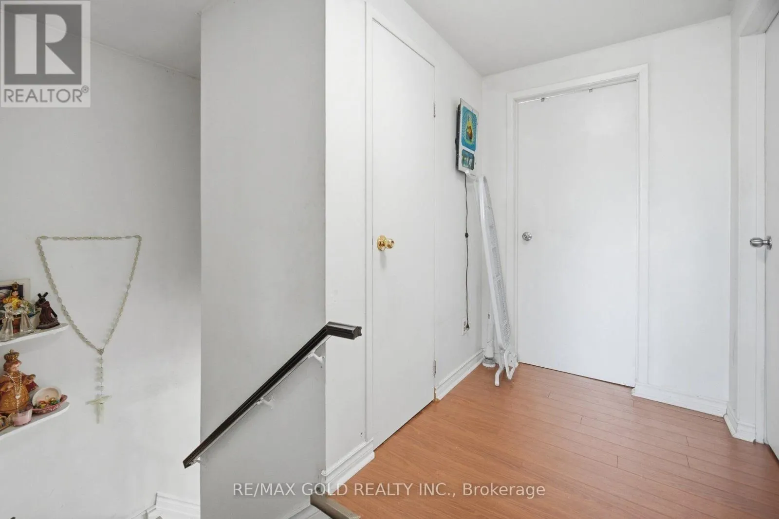 83 CLARION ROAD