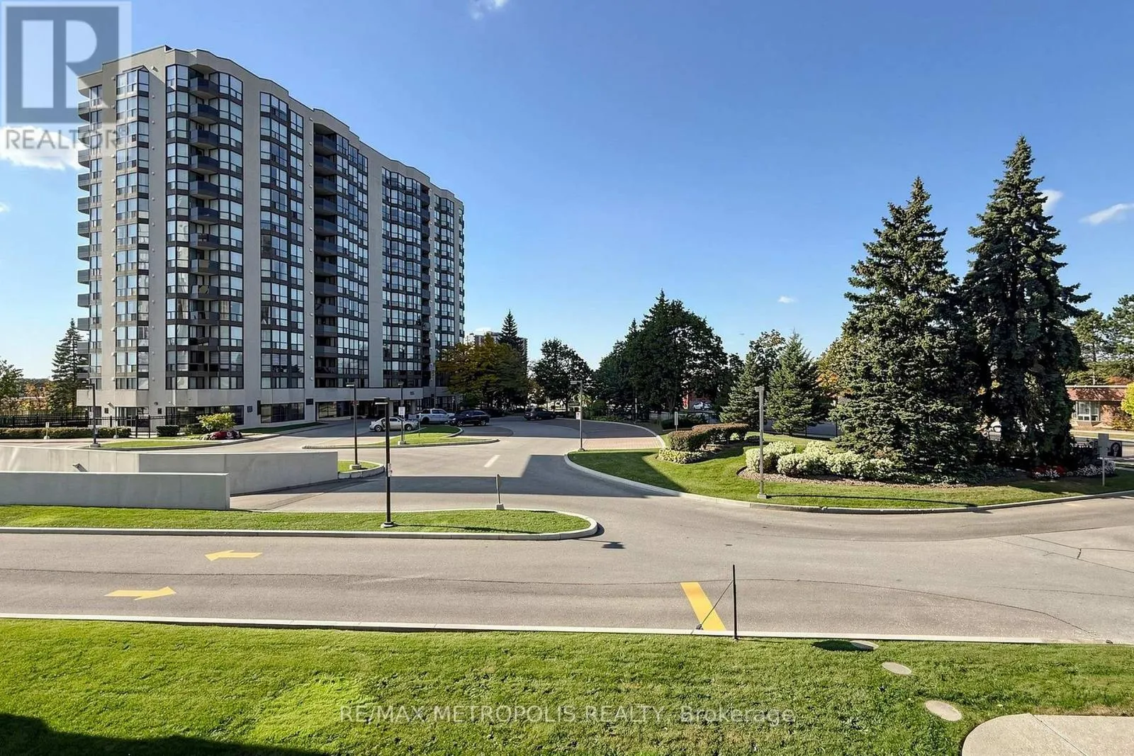 207 - 1111 BOUGH BEECHES BOULEVARD