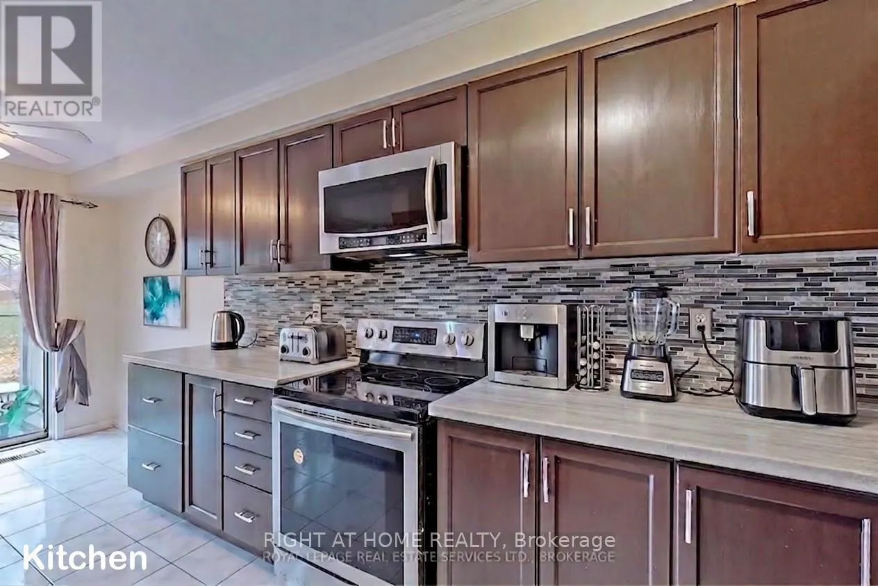 34 - 2665 THOMAS STREET
