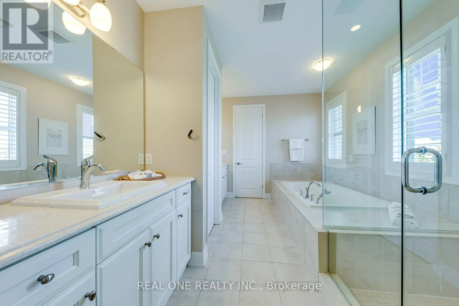 3181 SUNFLOWER DRIVE