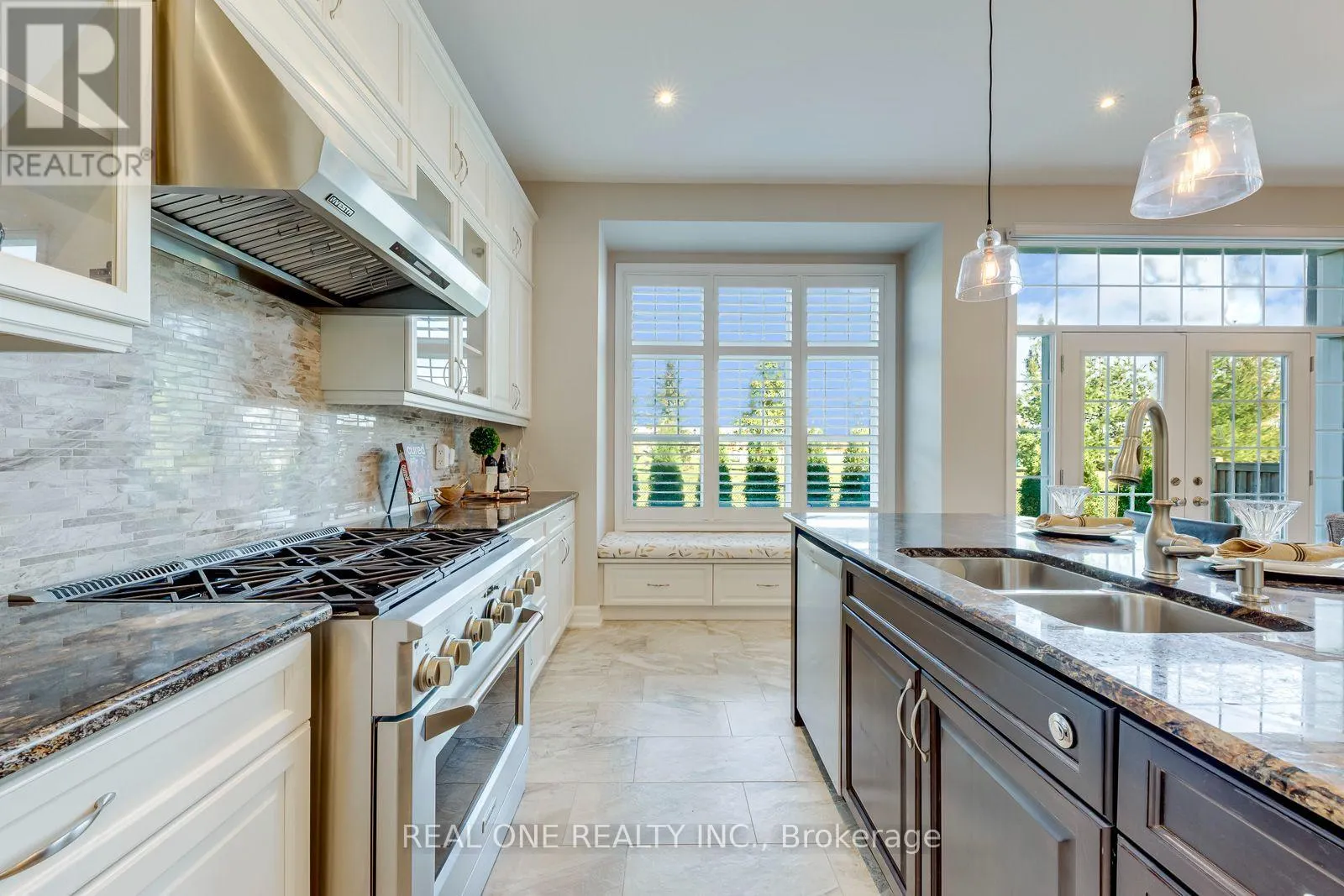 3181 SUNFLOWER DRIVE