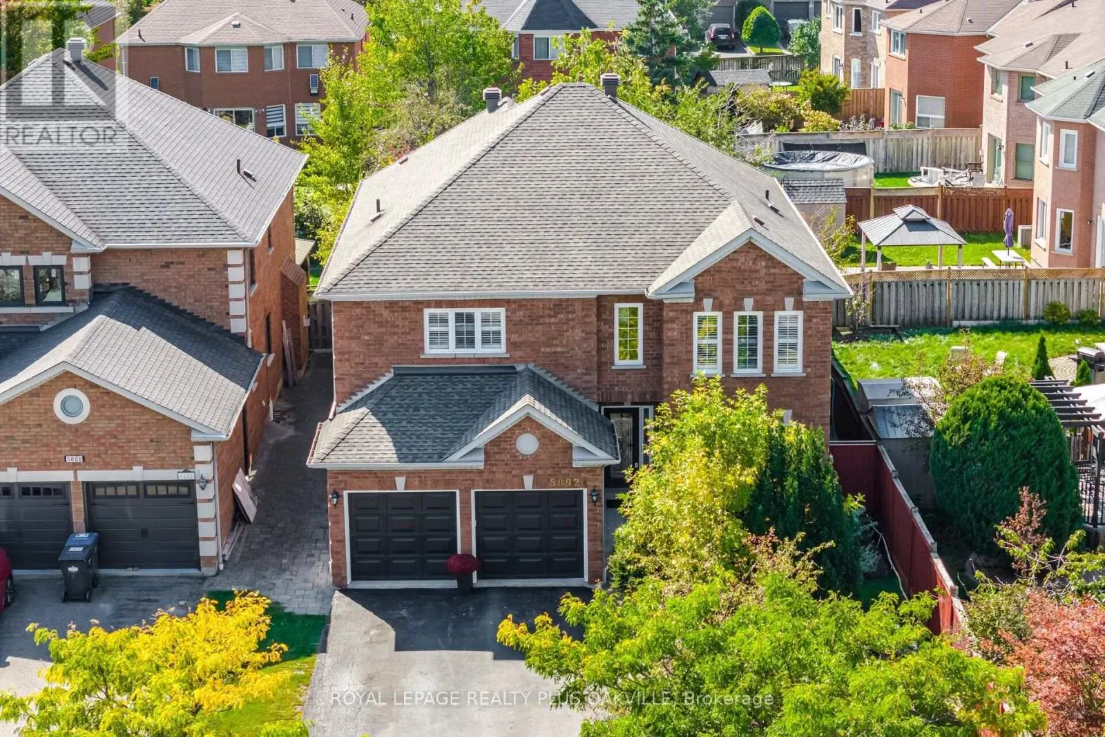 5892 GLEN ERIN DRIVE