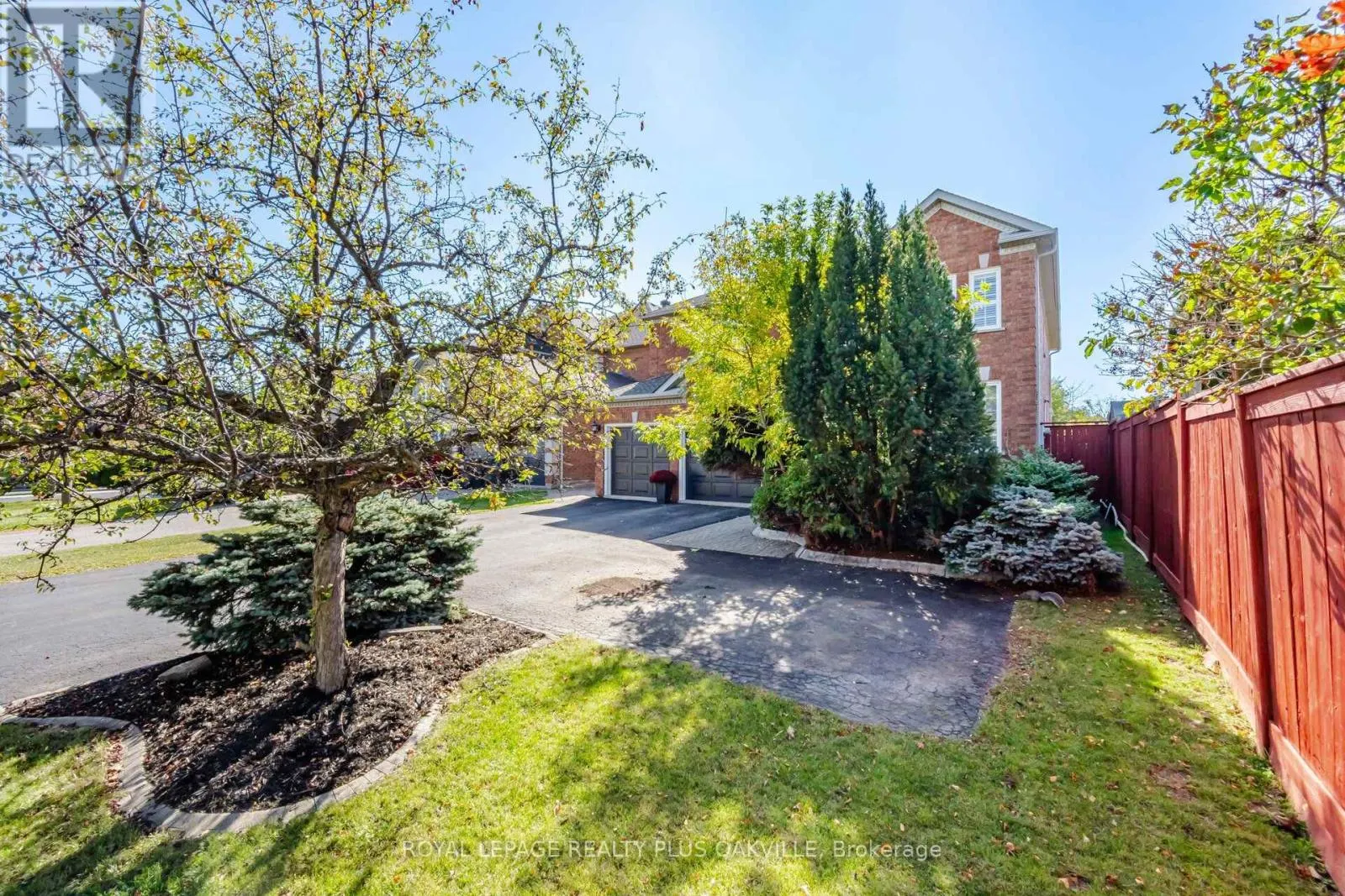 5892 GLEN ERIN DRIVE
