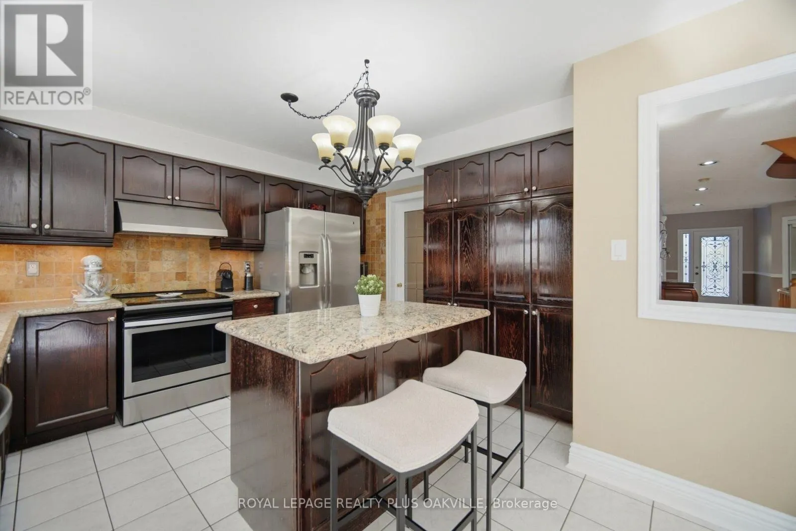 5892 GLEN ERIN DRIVE