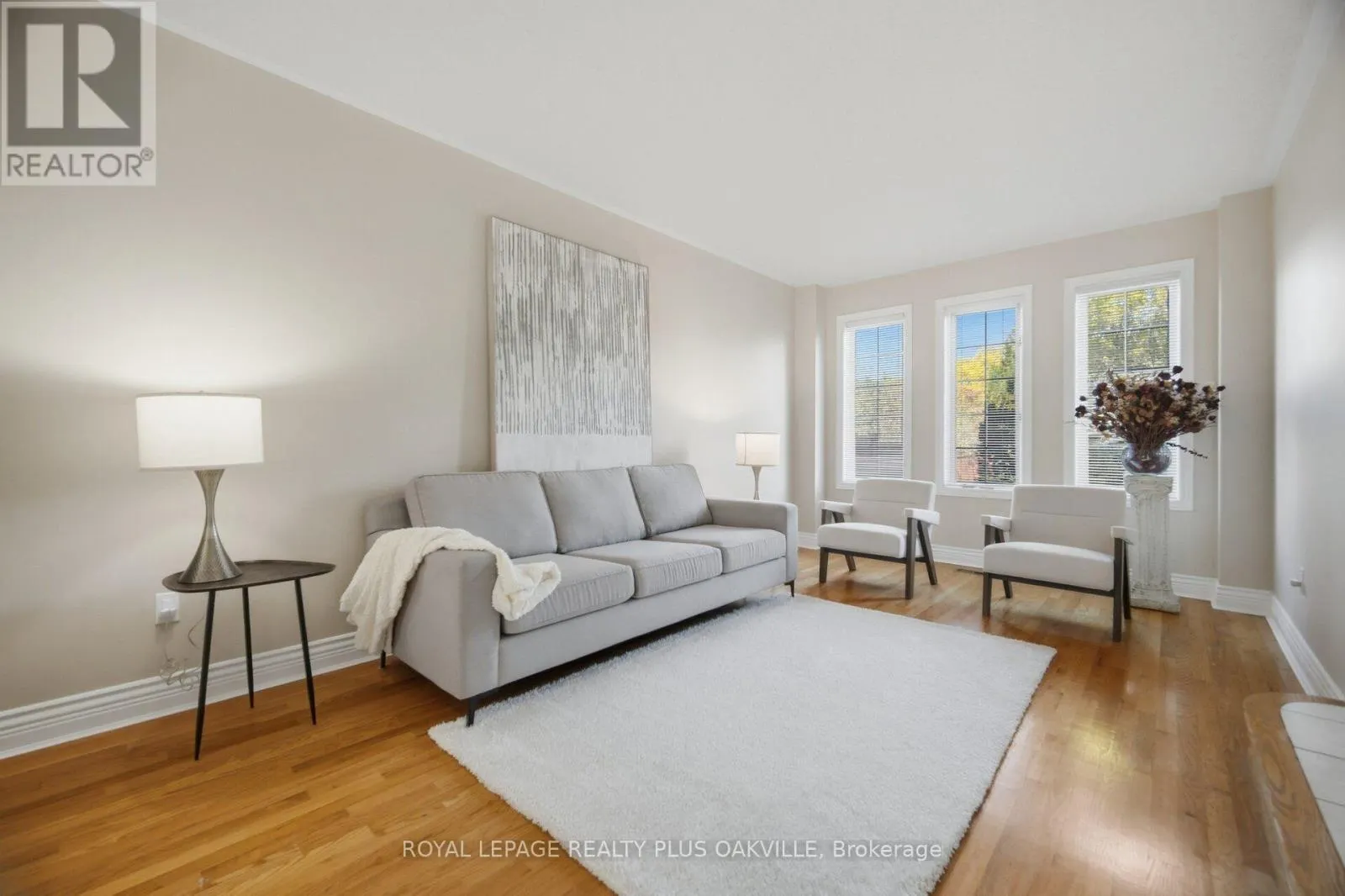 5892 GLEN ERIN DRIVE