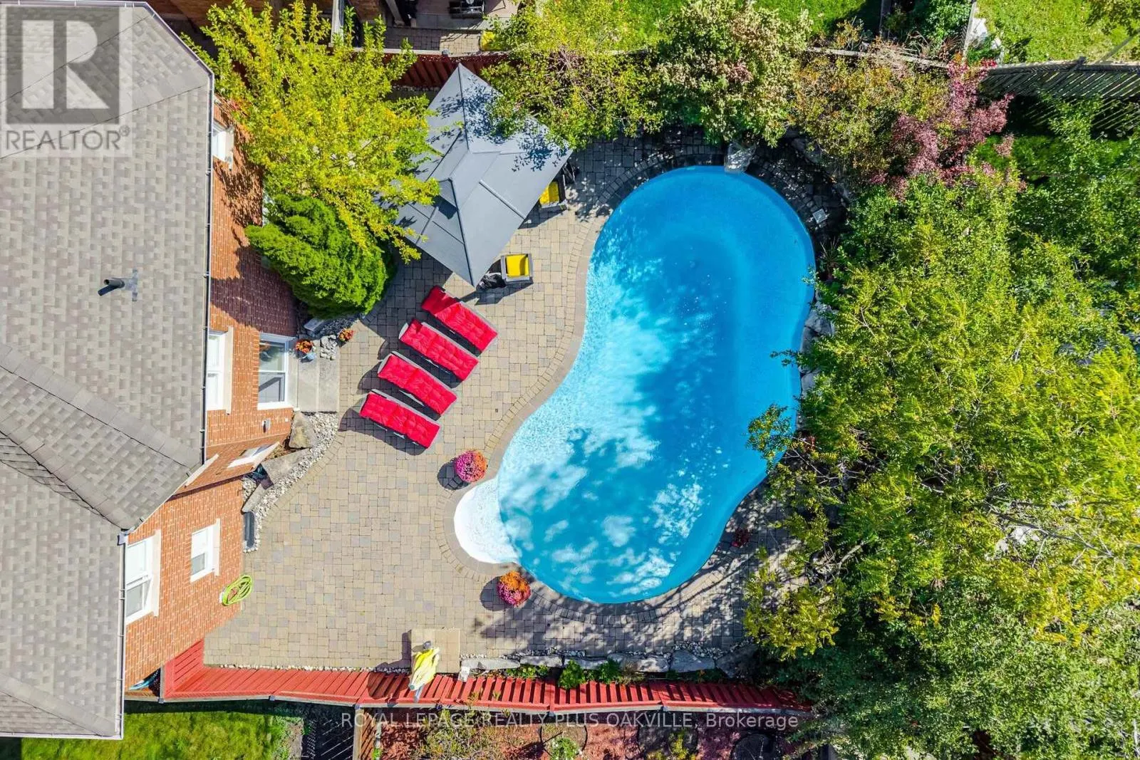 5892 GLEN ERIN DRIVE