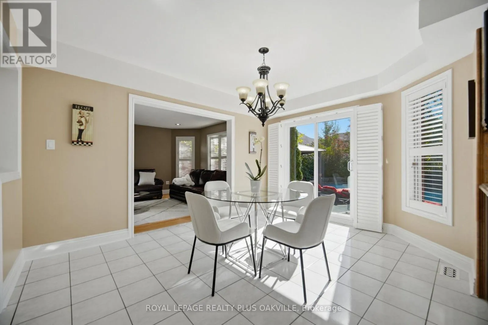 5892 GLEN ERIN DRIVE