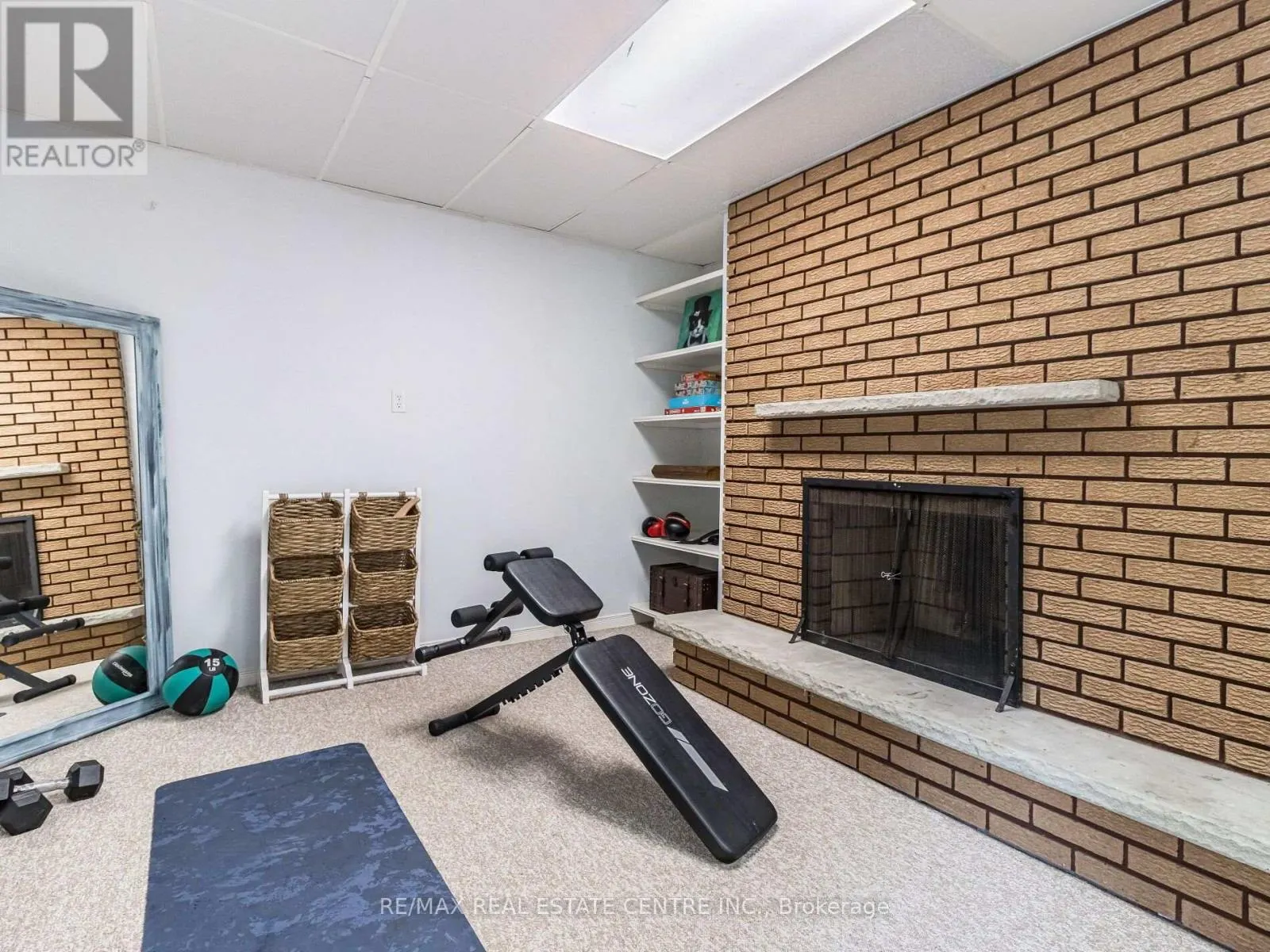 1 CEDAR DRIVE