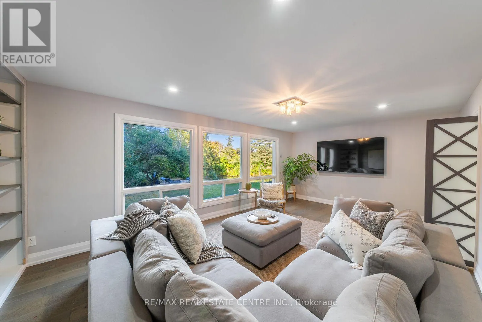 1 CEDAR DRIVE