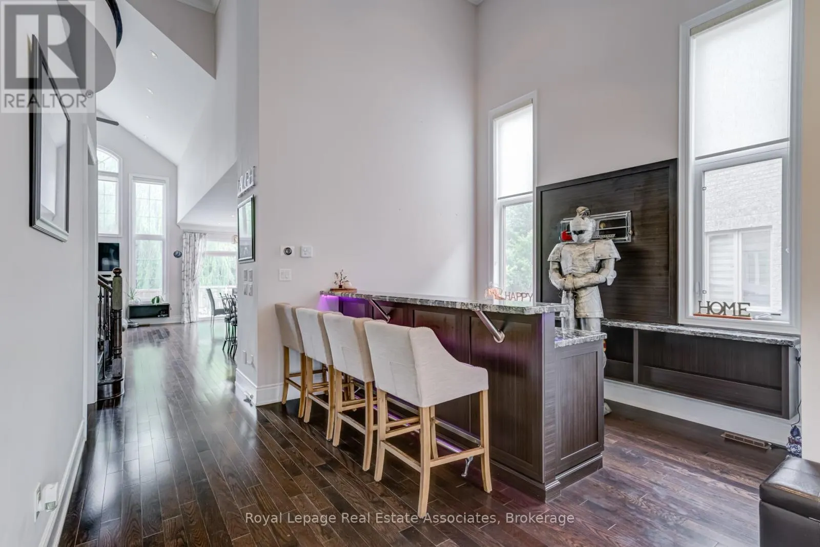 20 CANNINGTON CRESCENT