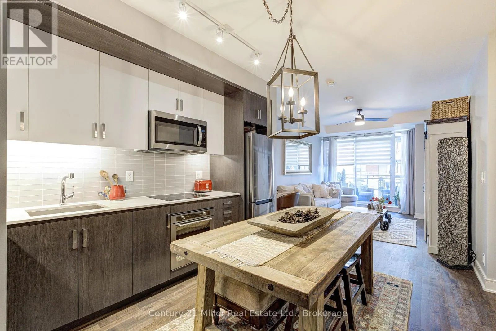 263 - 1575 LAKESHORE ROAD W #263