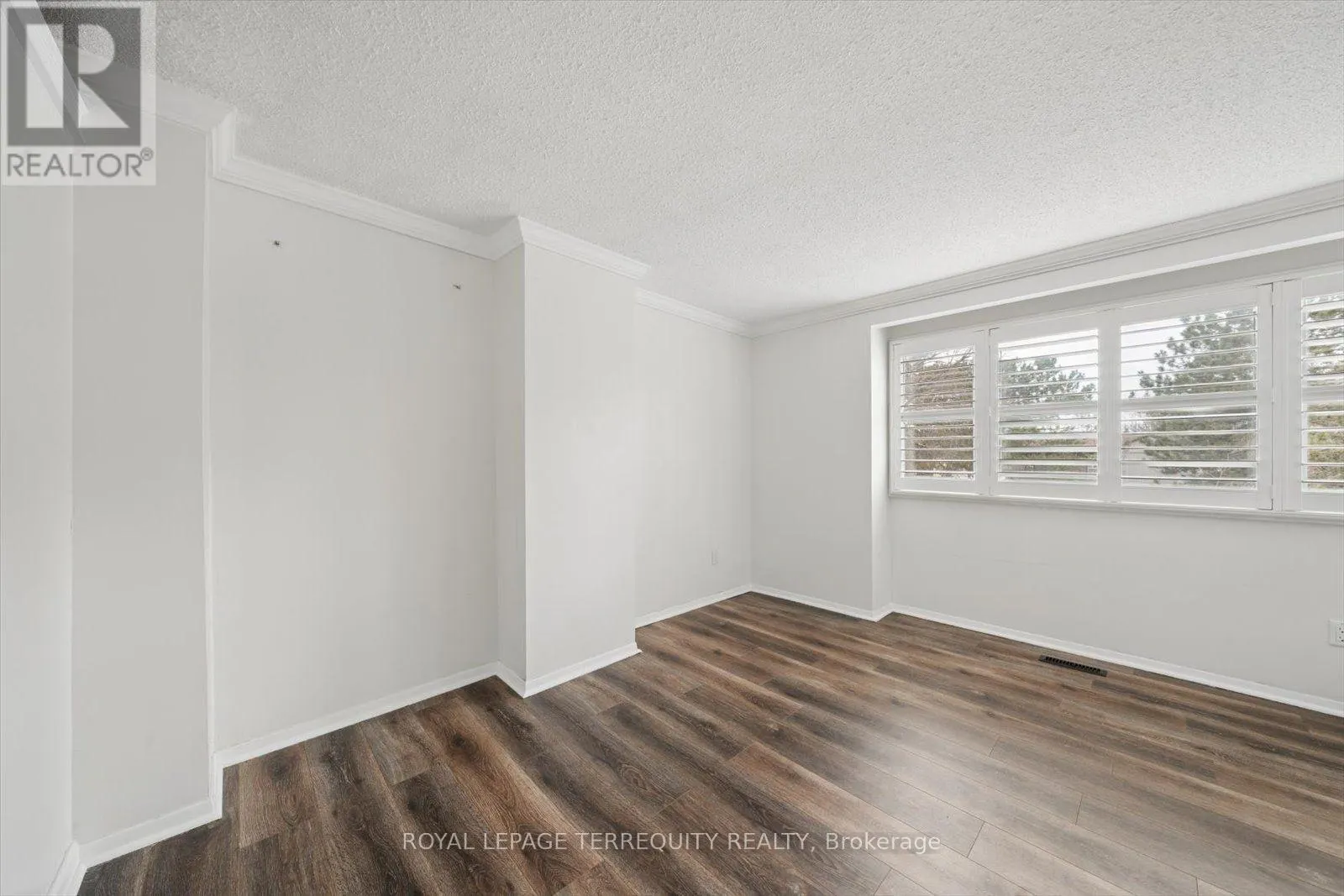 1825 HYDE MILL CRESCENT