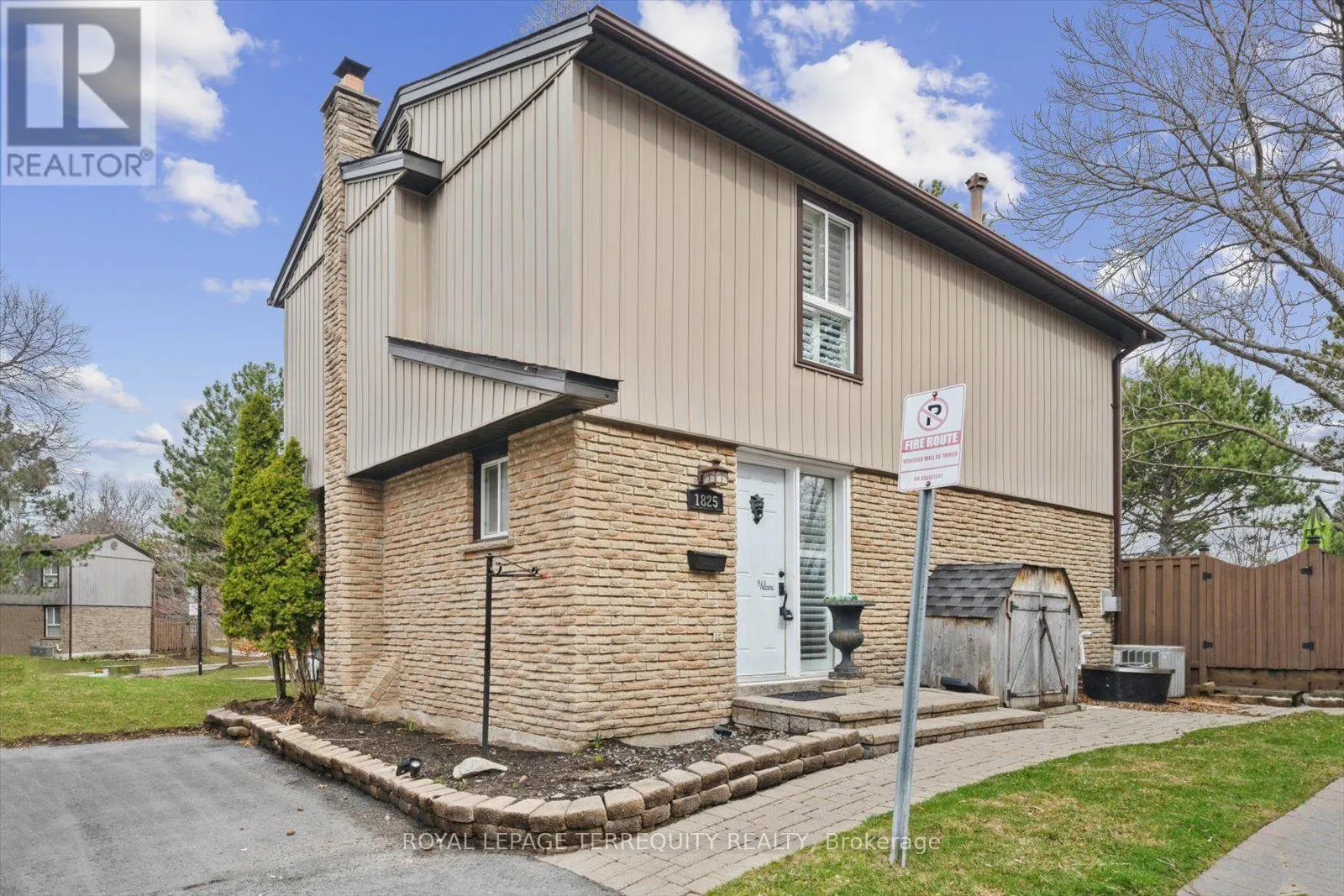 1825 HYDE MILL CRESCENT