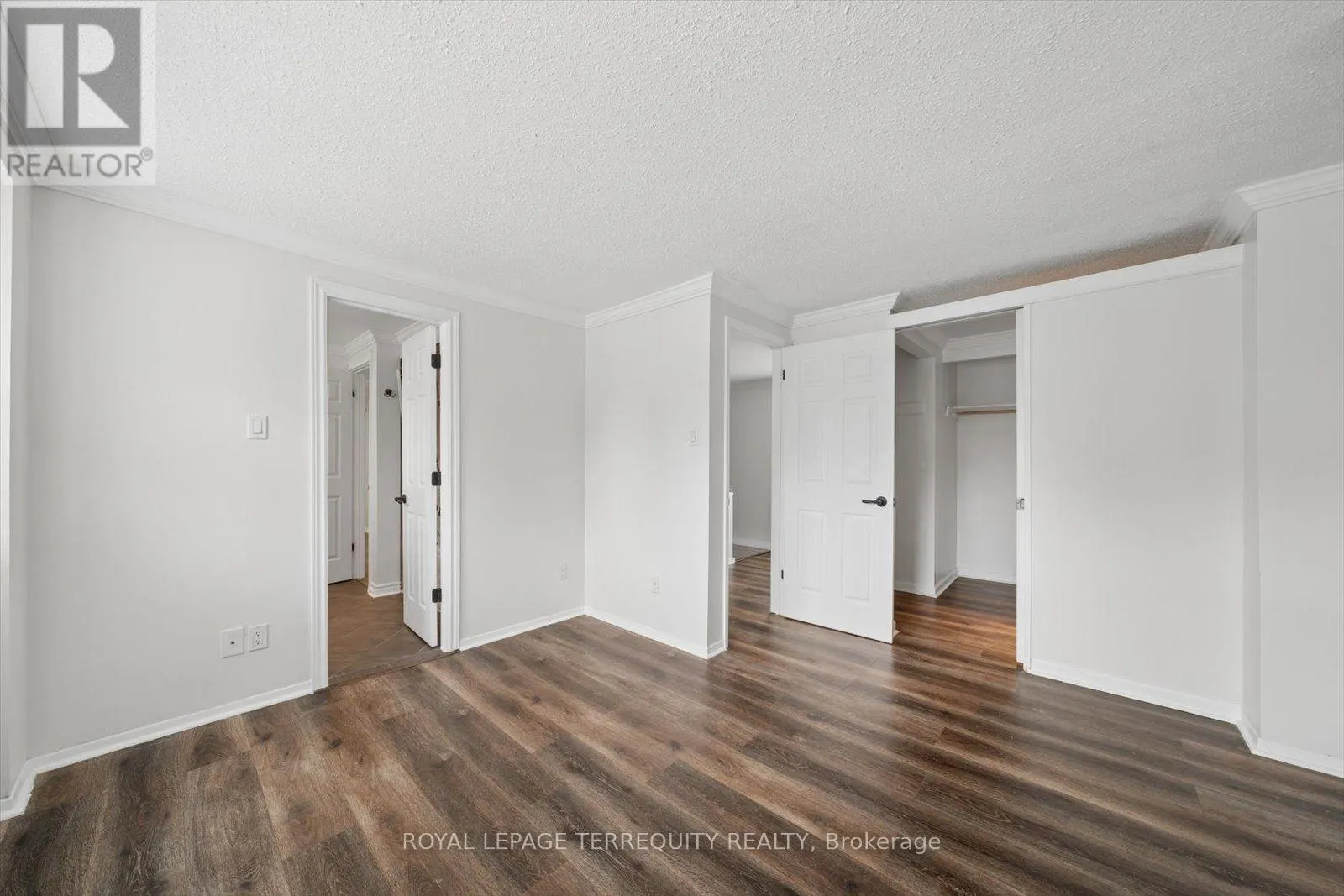 1825 HYDE MILL CRESCENT
