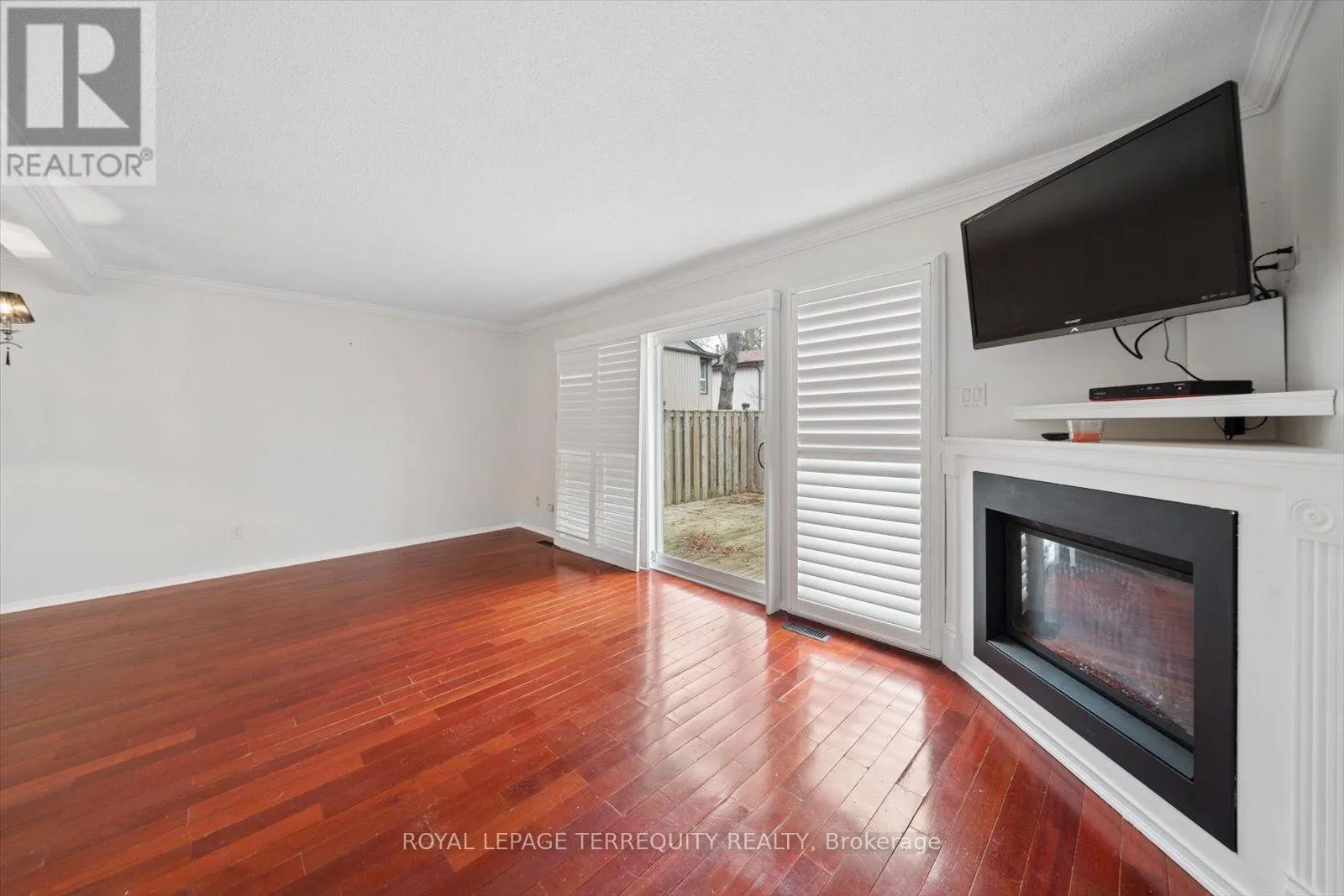 1825 HYDE MILL CRESCENT