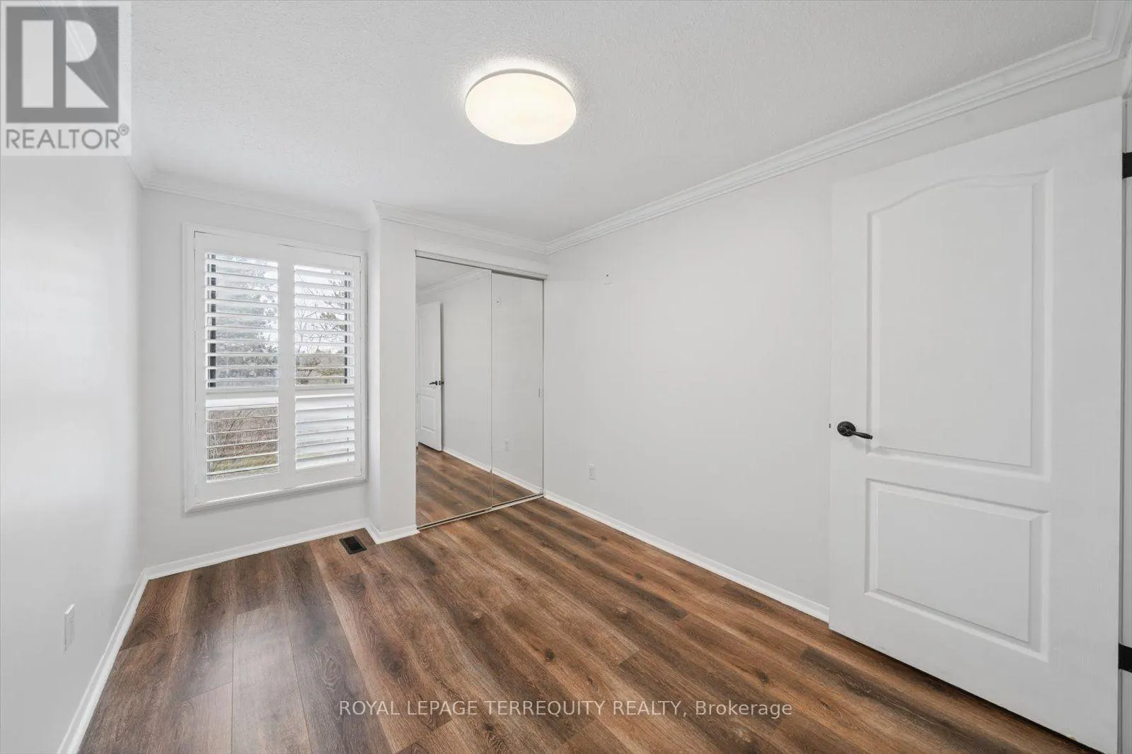 1825 HYDE MILL CRESCENT