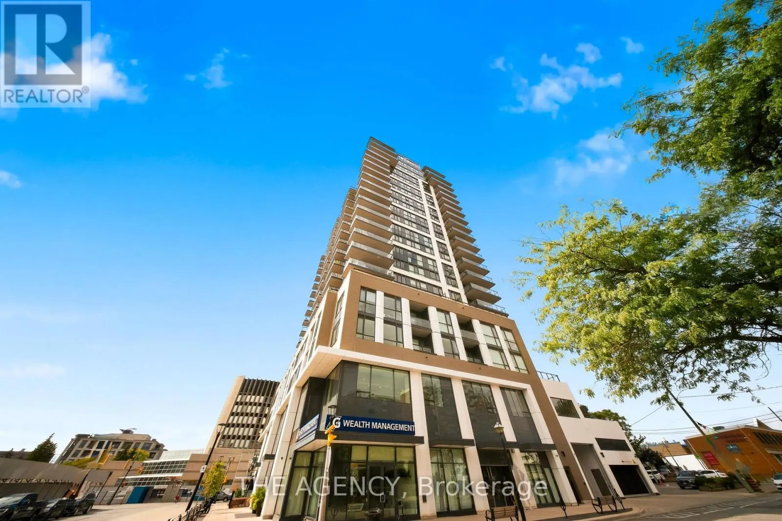 2201 - 2007 JAMES STREET
