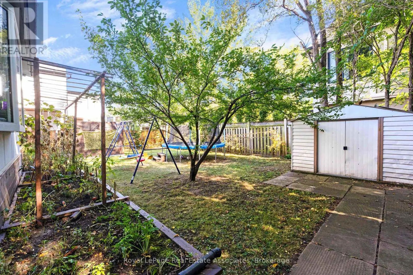 2086 BRIDGE ROAD