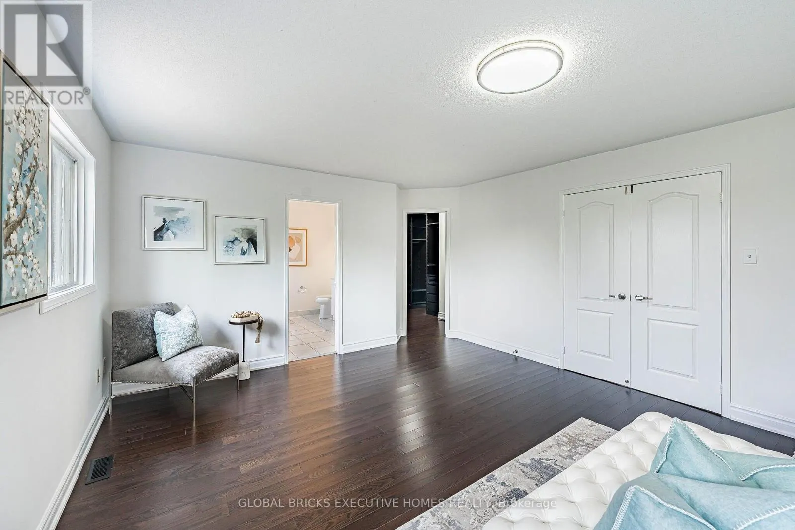 6348 NEWCOMBE DRIVE