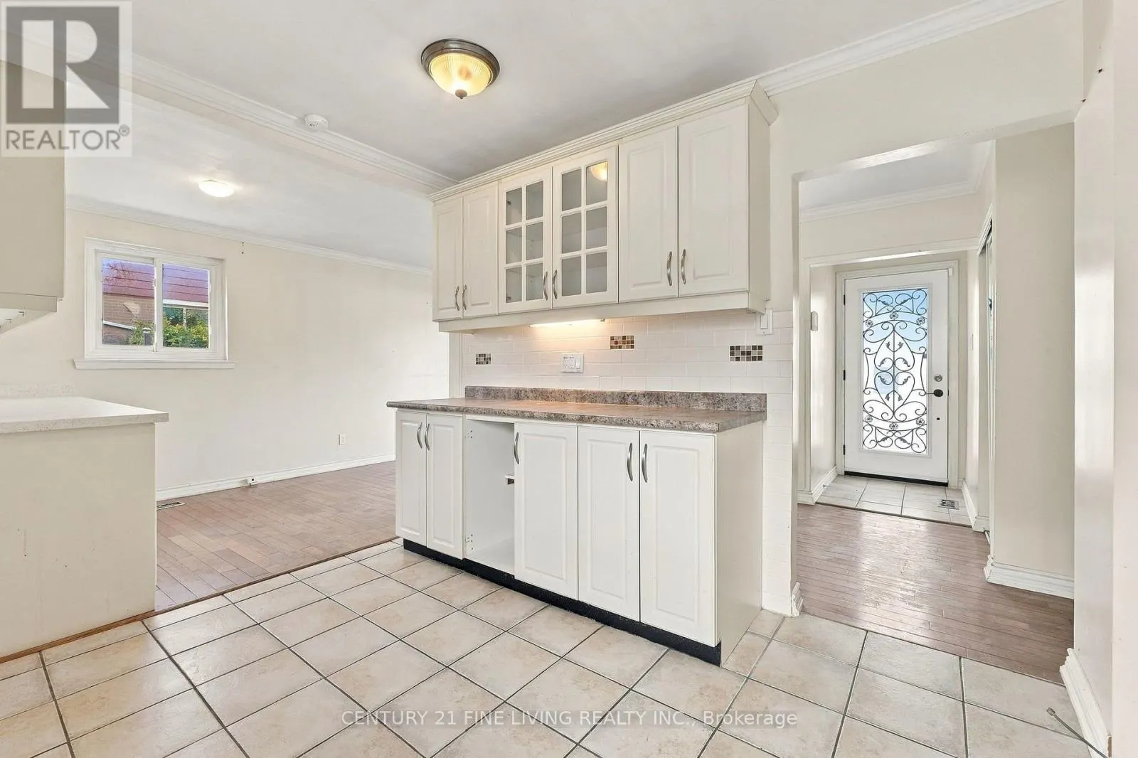 132 BRENTWOOD DRIVE