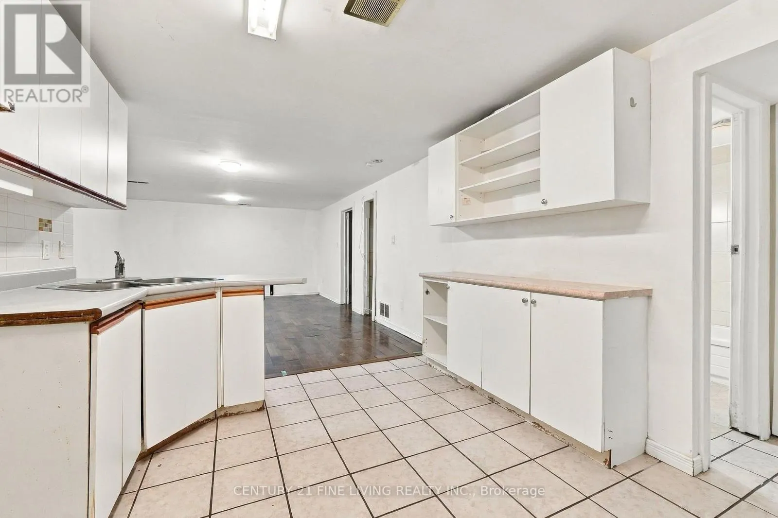 132 BRENTWOOD DRIVE
