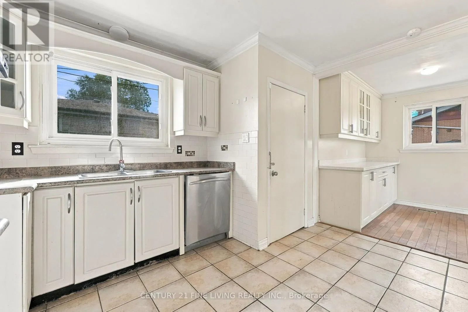 132 BRENTWOOD DRIVE