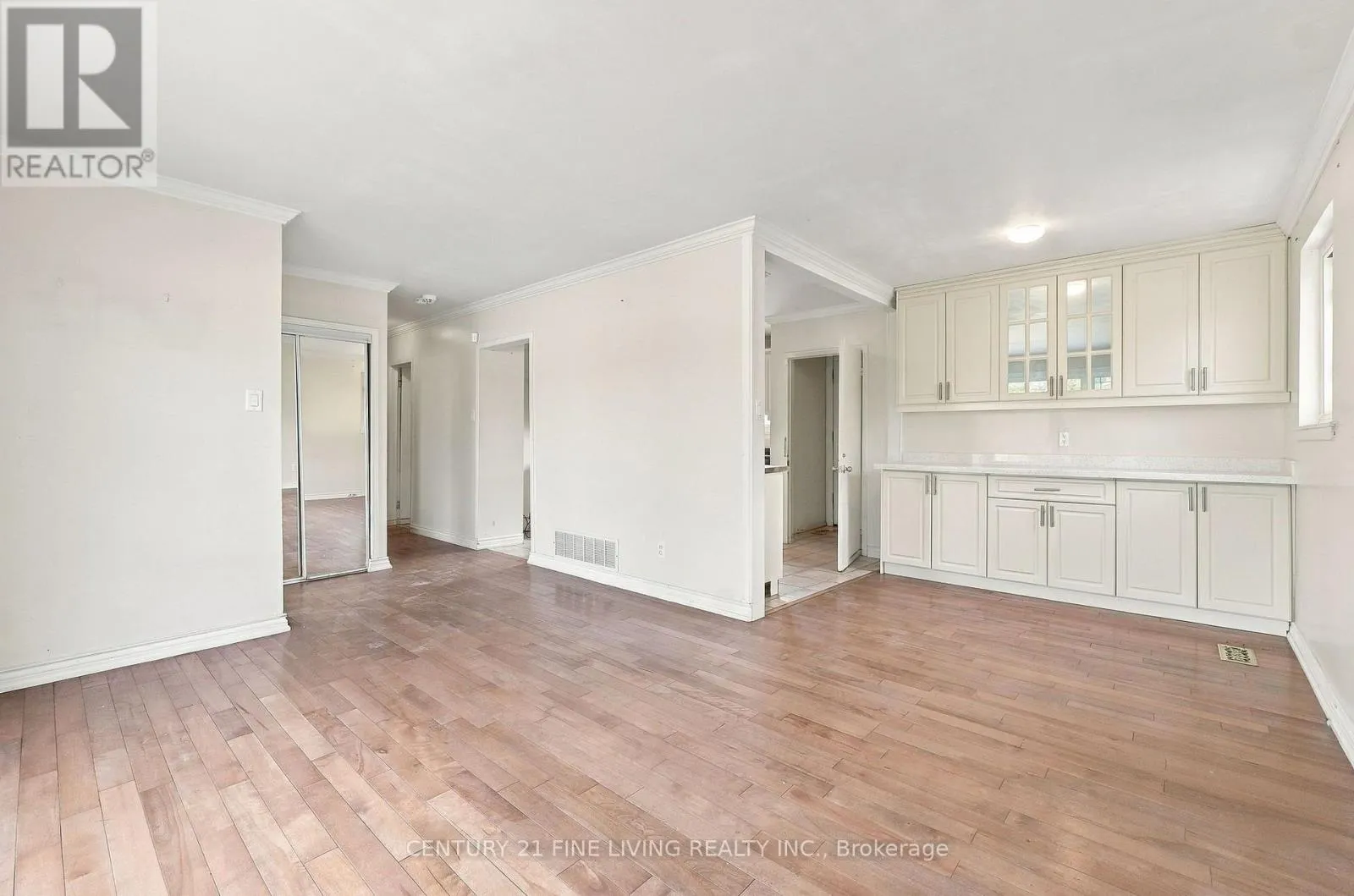 132 BRENTWOOD DRIVE