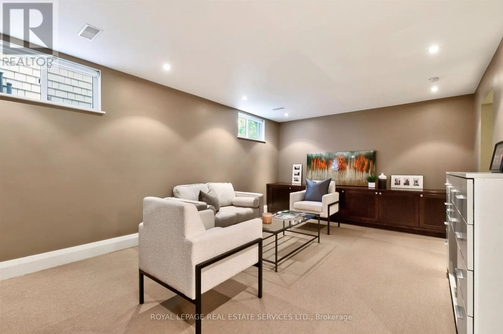 309 WILLARD AVENUE